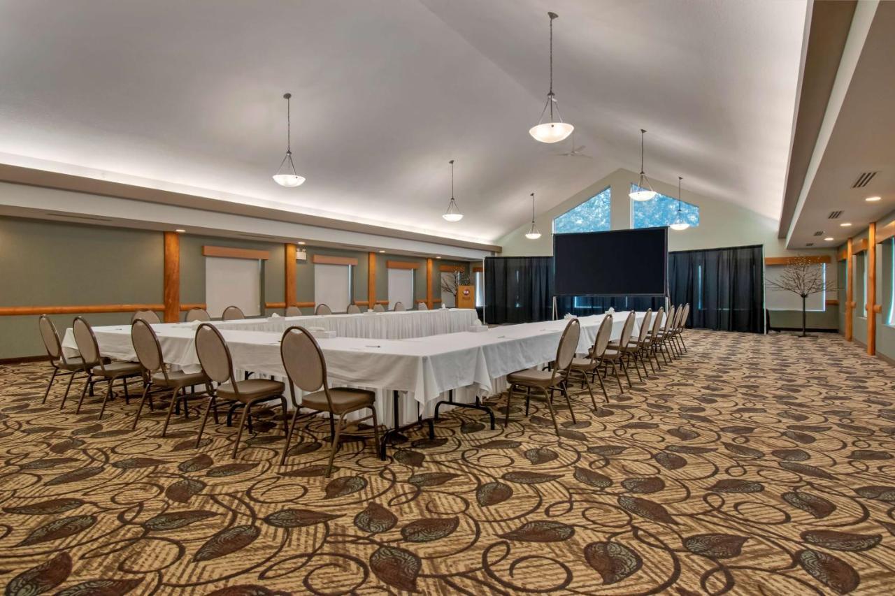 Best Western Plus Valemount Inn & Suites Eksteriør billede
