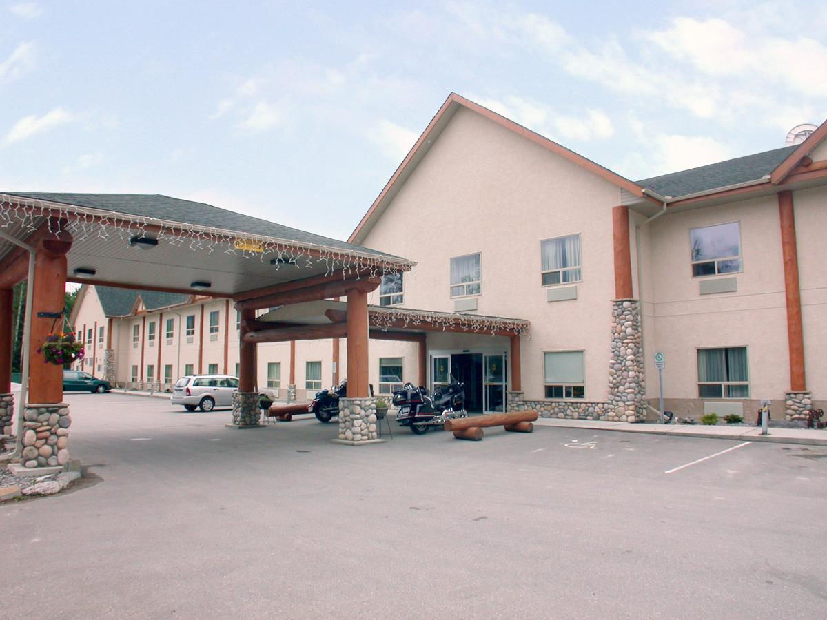 Best Western Plus Valemount Inn & Suites Eksteriør billede